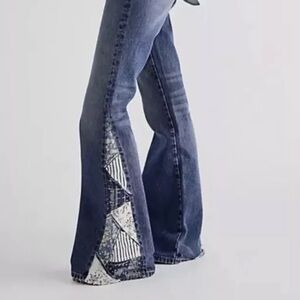Driftwood Farrah patched up flare jeans size 26
